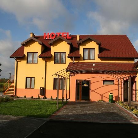 Hotel Kuznia Oberza Polska Łysomice Extérieur photo